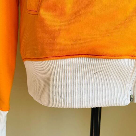 Women’s Under Armour Orange Lightweight jacket. - Picture 3 of 8